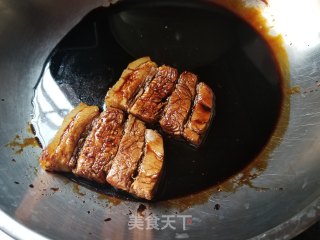 梅菜扣肉的做法步骤：11