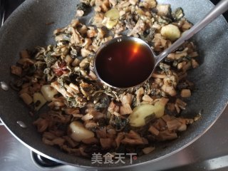 梅菜扣肉的做法步骤：15