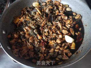 梅菜扣肉的做法步骤：16