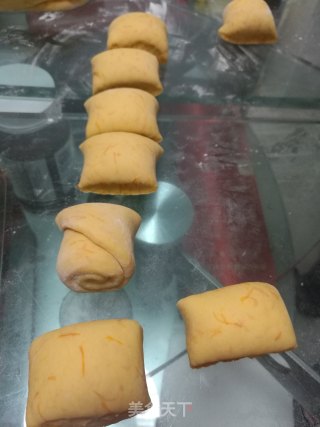 香甜南瓜馒头的做法步骤：7