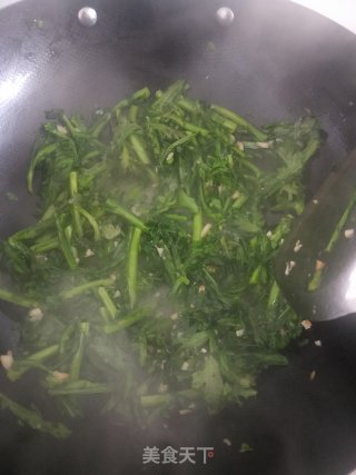 蒜炒茼蒿的做法步骤：6