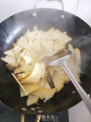 猪肉炒笋片的做法步骤：6