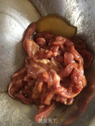 枸杞叶肉丝汤的做法步骤：5