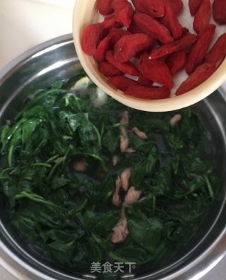 枸杞叶肉丝汤的做法步骤：9