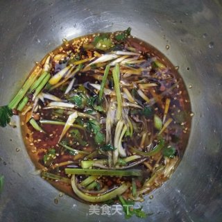 牛肉丝拌面的做法步骤：4