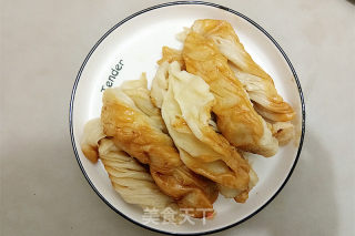 土豆鸡块焖卷子的做法步骤：17
