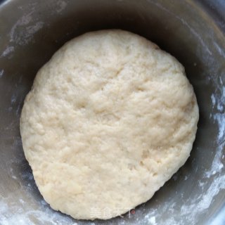 椰蓉蜂蜜小麻花的做法步骤：3
