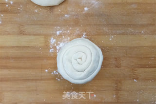 葱花饼的做法步骤：9