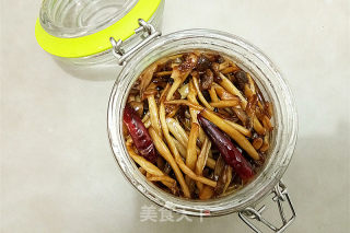 油渍蟹味菇的做法步骤：9