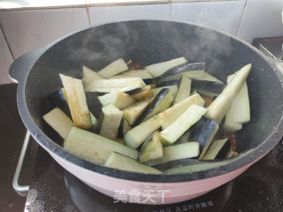 酱香茄子的做法步骤：5