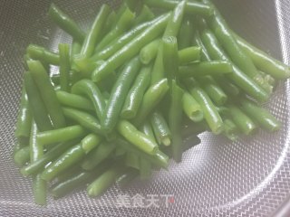 炒方便面的做法步骤：2