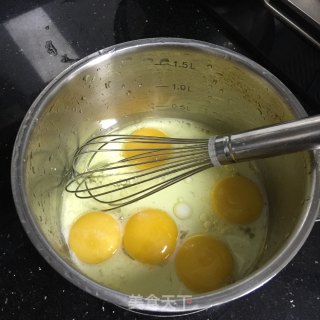南瓜戚风蛋糕的做法步骤：3