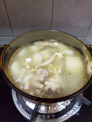 鸡爪煲山药薏仁汤的做法步骤：7