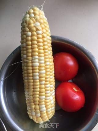 蕃茄土豆玉米汤的做法步骤：1