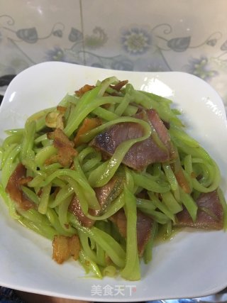 莴笋炒腊肉的做法步骤：6