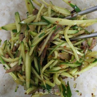 牛腱子拌黄瓜丝的做法步骤：6