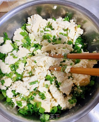 小葱拌豆腐的做法步骤：4