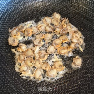 韭菜炒扇贝的做法步骤：3