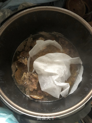 绿豆龙骨海带汤的做法步骤：5