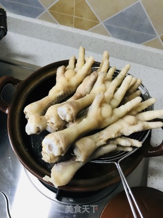 卤鸡爪#肉菜#的做法步骤：6