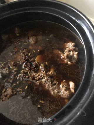酱牛腱的做法步骤：4