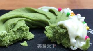 抹茶圣诞花环饼干，森林般清新的感觉，淡淡茶香配上黄油浓郁奶香。的做法步骤：14
