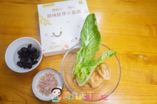 10个月以上辅食青菜肉末豆腐泡面条的做法步骤：1