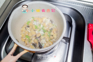 10个月以上辅食青菜肉末豆腐泡面条的做法步骤：4