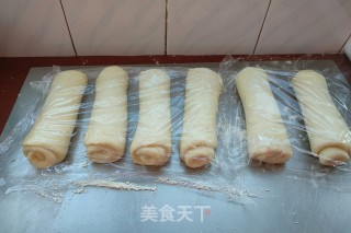 70%中种法淡奶油吐司的做法步骤：10