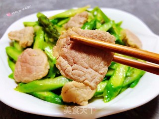 芦笋炒肉片的做法步骤：14