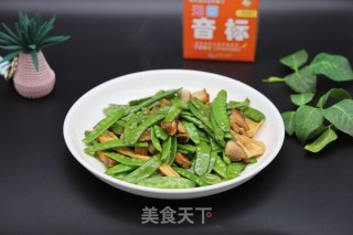 五花肉腐竹炒荷兰豆的做法步骤：10