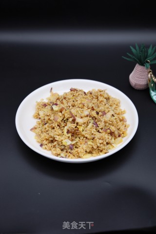 五花肉洋葱炒饭的做法步骤：10