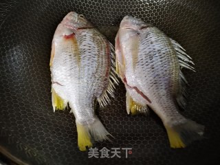 香煎黄立翅的做法步骤：2