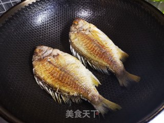 香煎黄立翅的做法步骤：3