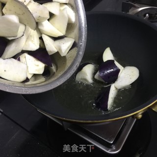 酱爆茄子的做法步骤：4