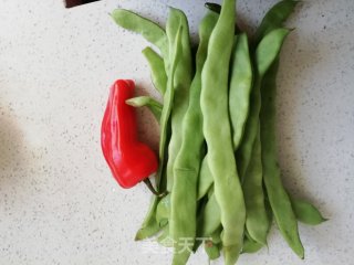 素炒刀豆的做法步骤：1