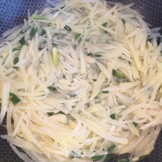 醋溜土豆丝的做法步骤：5