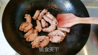 既是零食又是下饭菜的香卤鸡脖的做法步骤：6