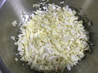 猪肉白菜蒸饺的做法步骤：2