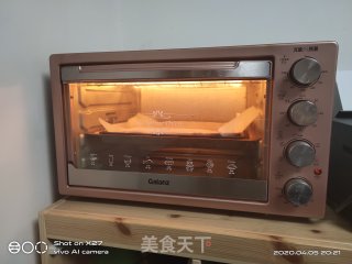 可可芒果蛋糕卷的做法步骤：8