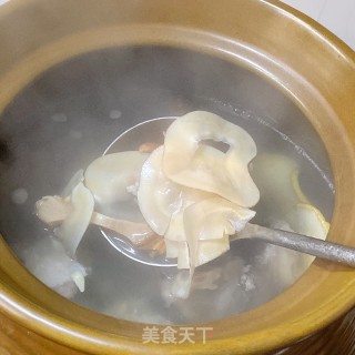 响螺片海底椰润肺汤的做法步骤：5