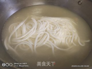 海带青菜米粉的做法步骤：2