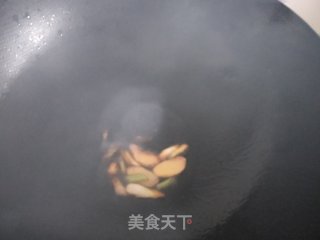 猪肉芹菜香干的做法步骤：3