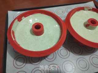 艾草戚风蛋糕的做法步骤：9