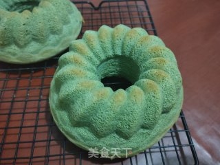 艾草戚风蛋糕的做法步骤：10