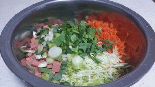营养早餐：蔬菜小饼的做法步骤：6