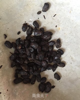 辣椒炒豆豉的做法步骤：2