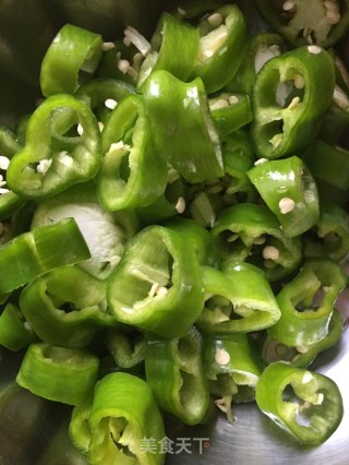 辣椒炒豆豉的做法步骤：3