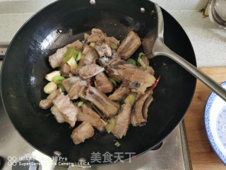 红烧排骨的做法步骤：5