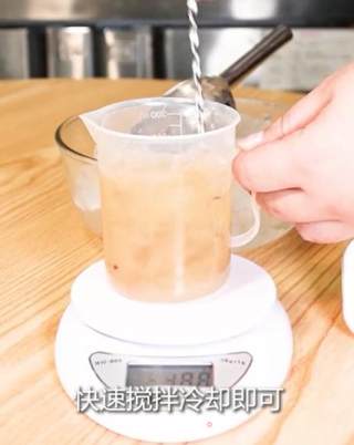 茉莉银耳奶茶的做法步骤：3